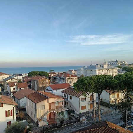 Hotel La Torre Cervia Extérieur photo