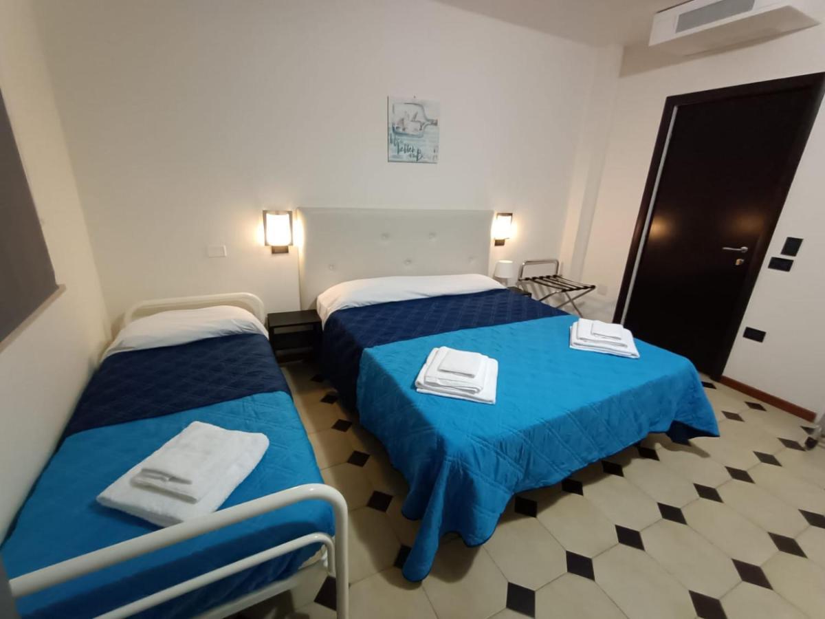 Hotel La Torre Cervia Extérieur photo