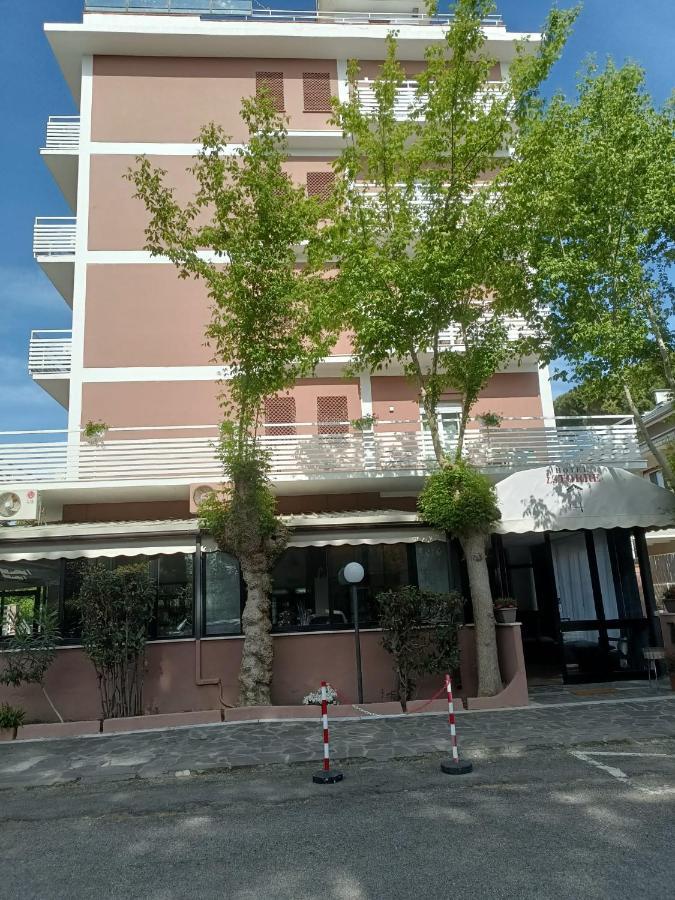 Hotel La Torre Cervia Extérieur photo