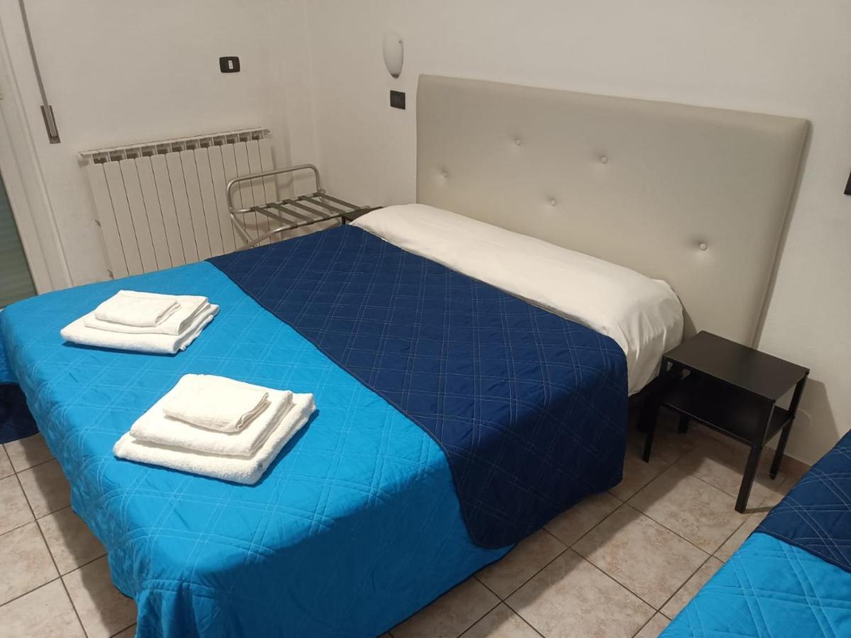 Hotel La Torre Cervia Extérieur photo